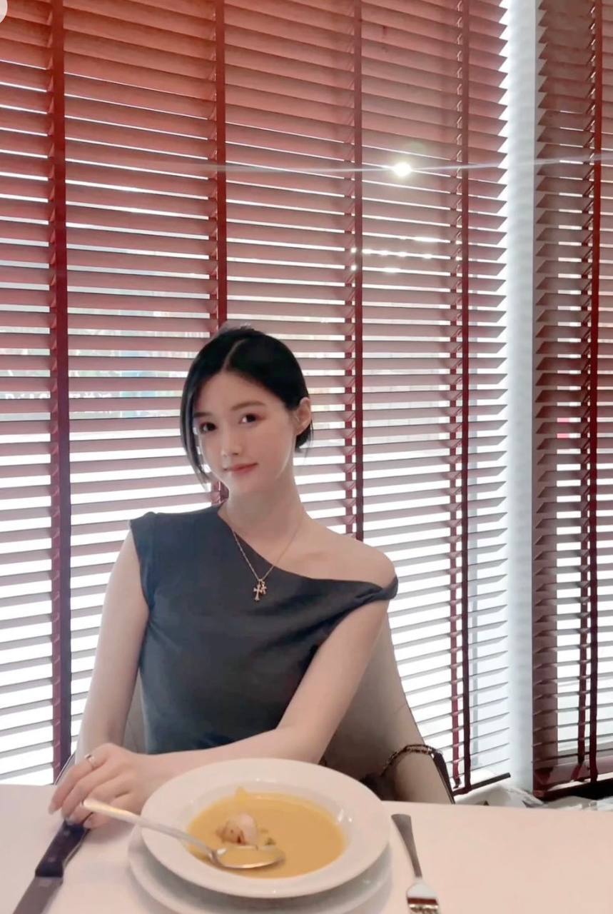 高级御系氛围感Solyn