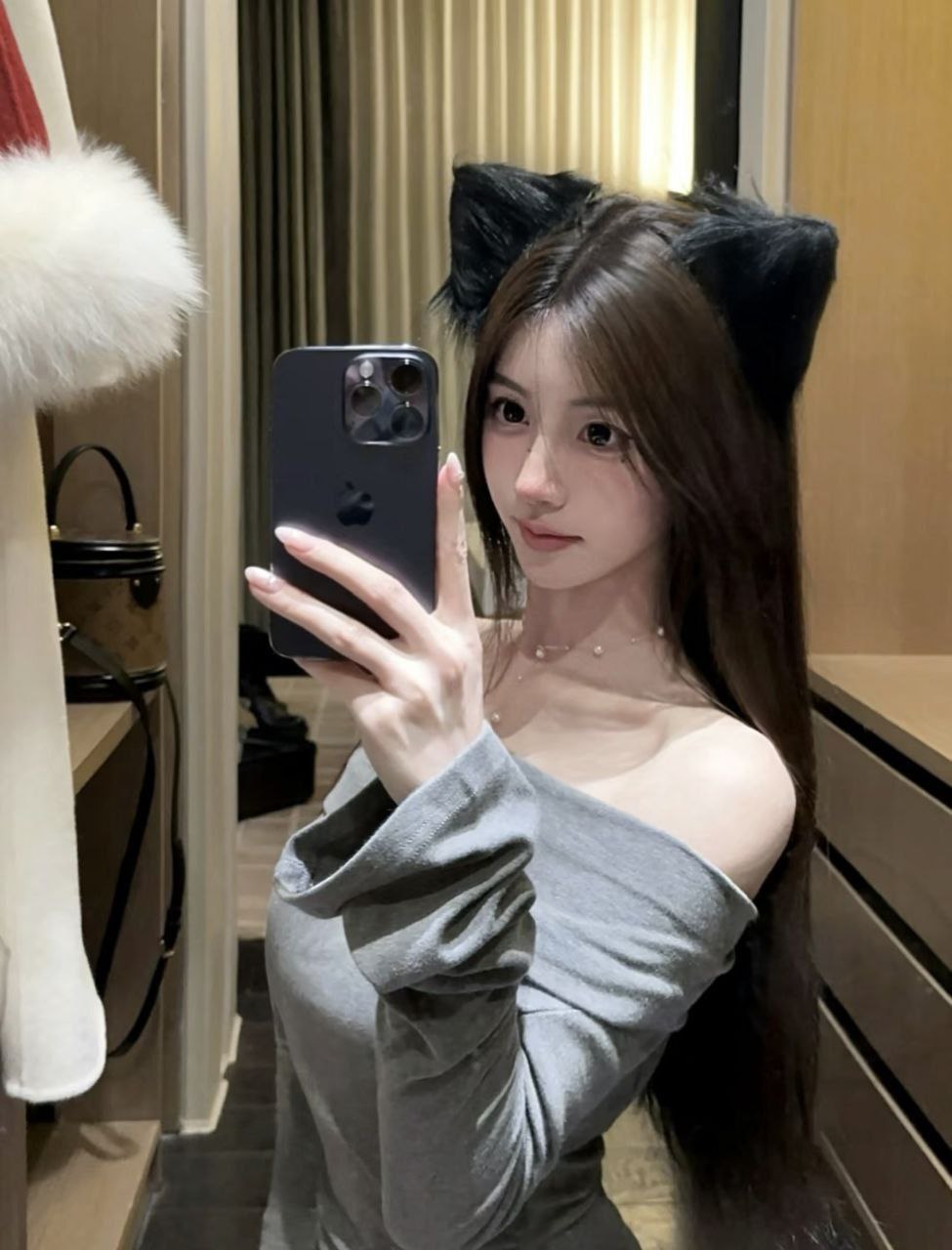 自然耐看脸Firos