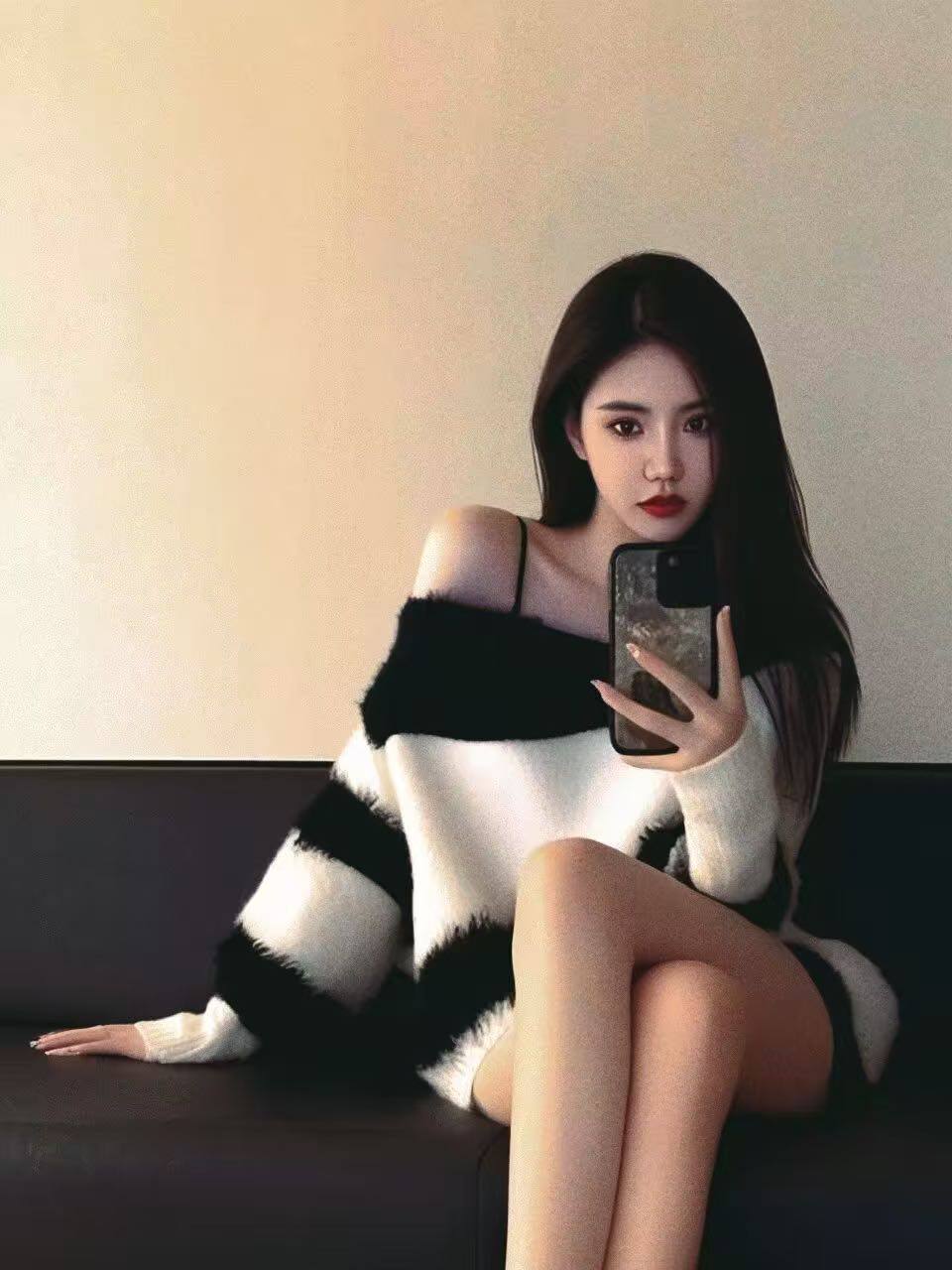 身材线条出众芯涵