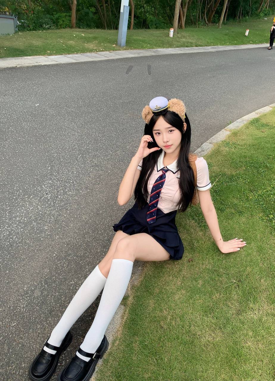 自然亲密感Ayrel