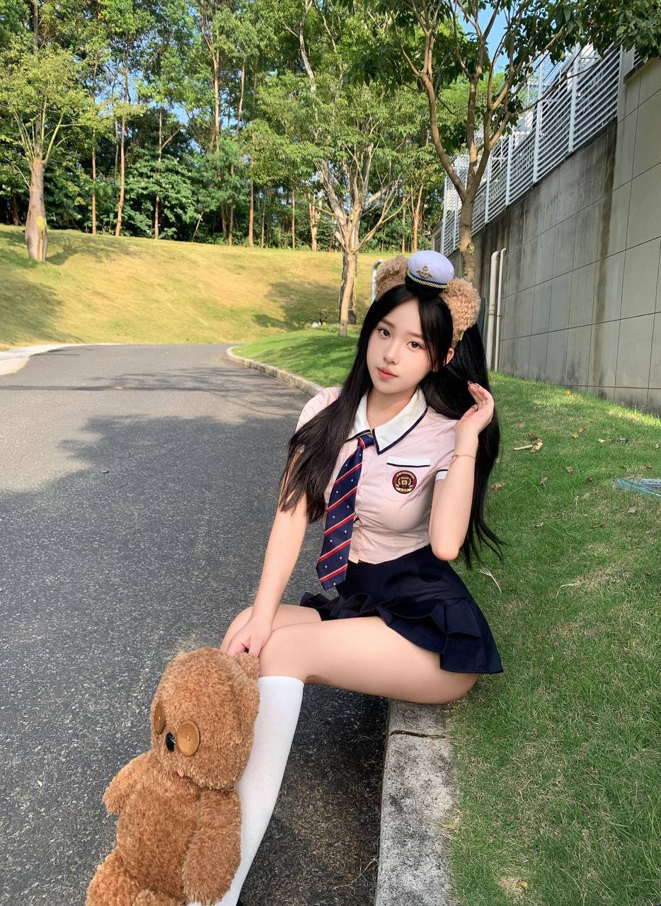 自然亲密感Ayrel