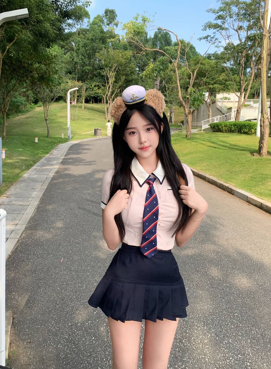 自然亲密感Ayrel