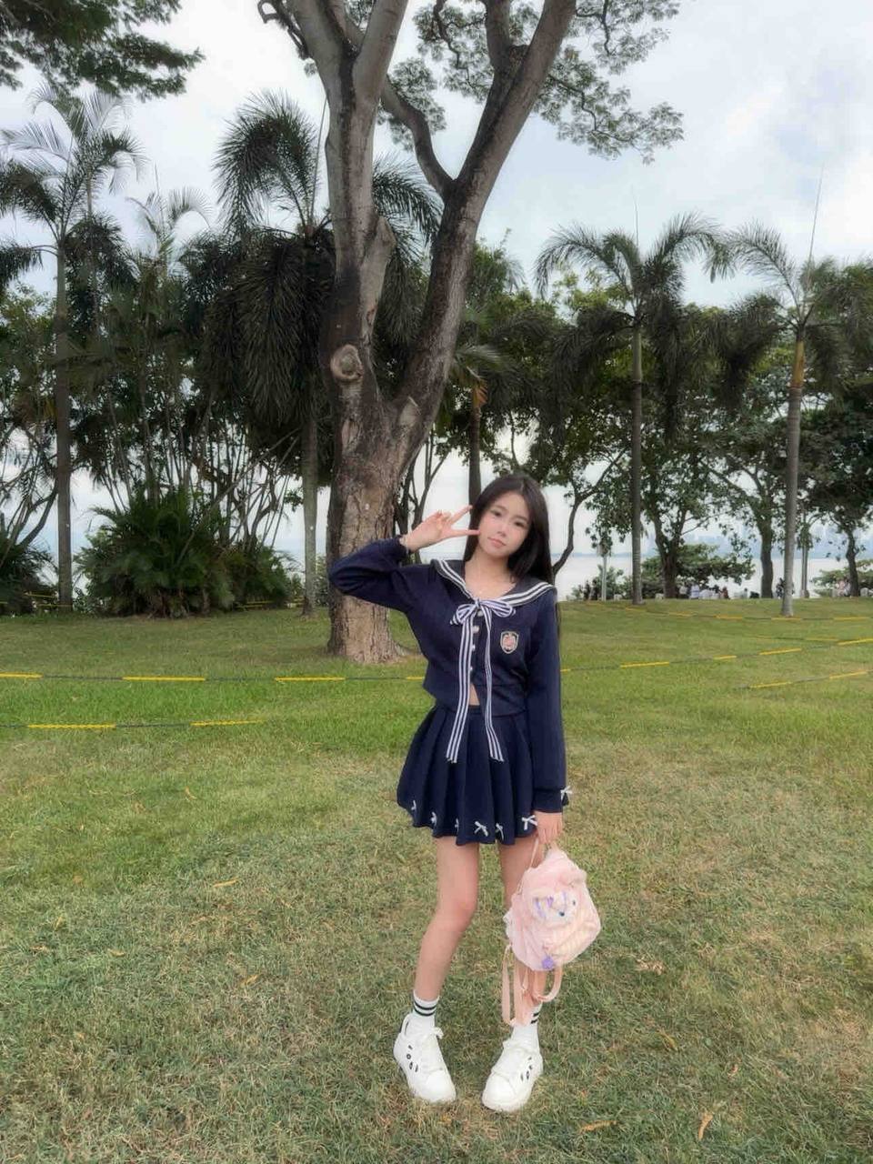 洋气貌美学妹欣姿