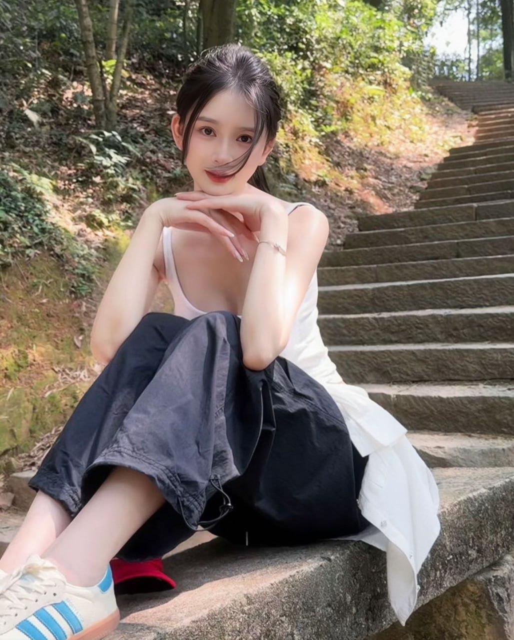 舞台表演演员Fayro