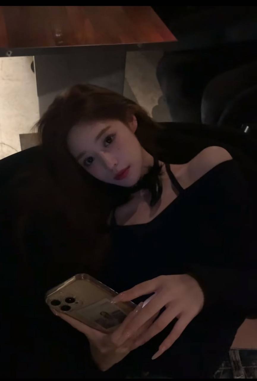 冷艳系美人依诺