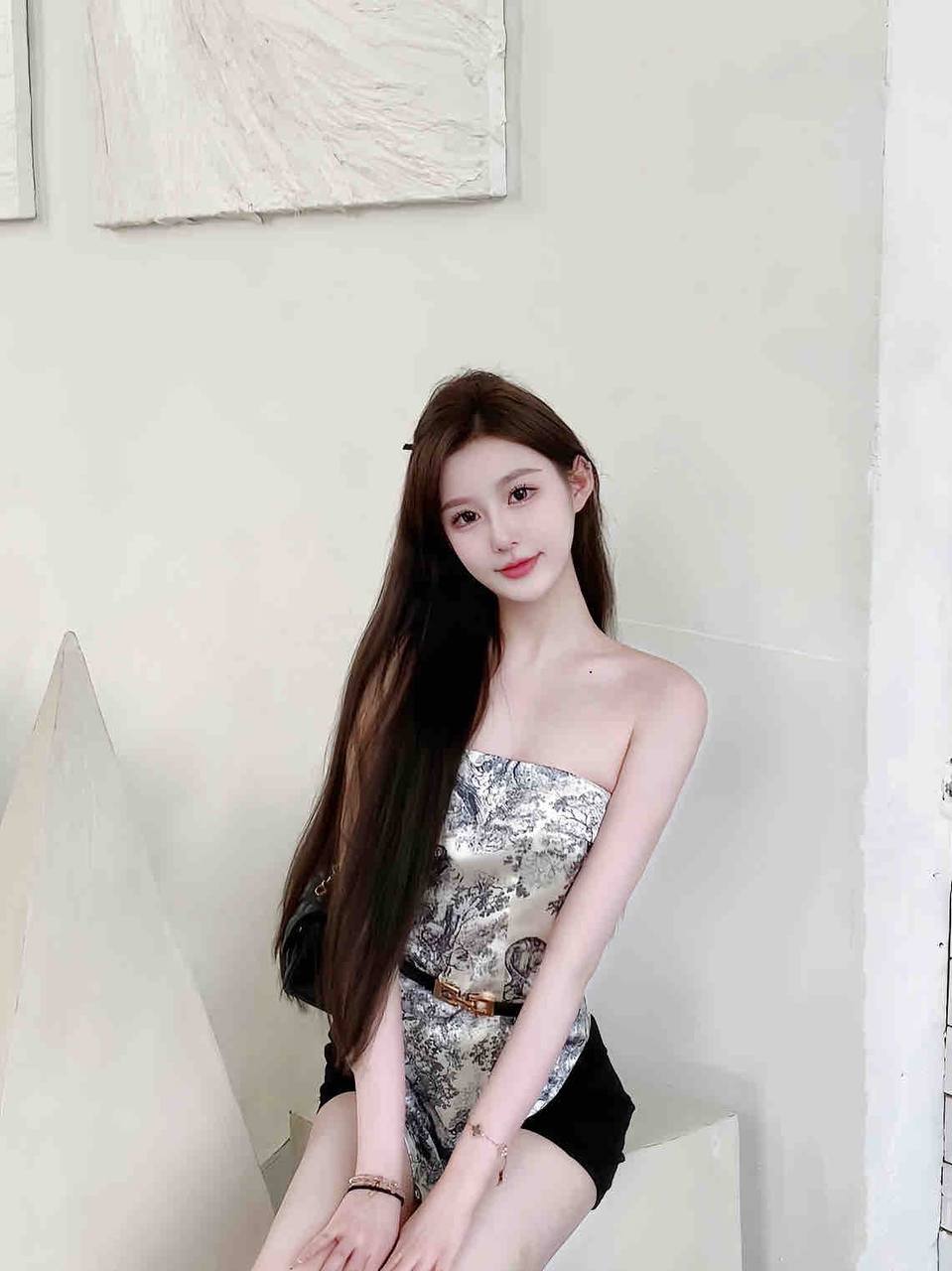 大长腿模特Loxen