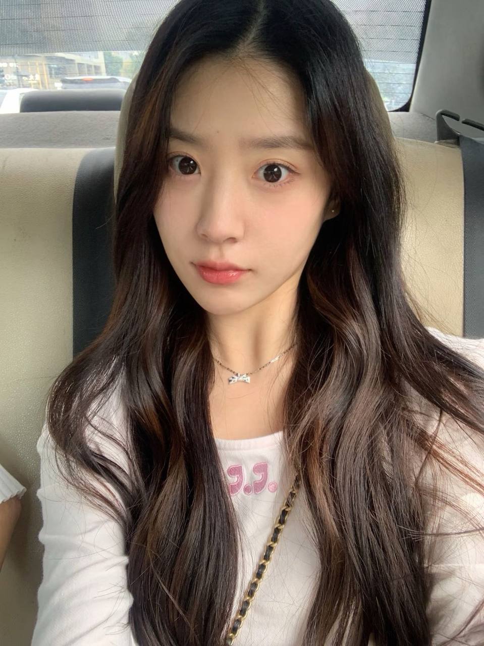 原生感素颜Liren