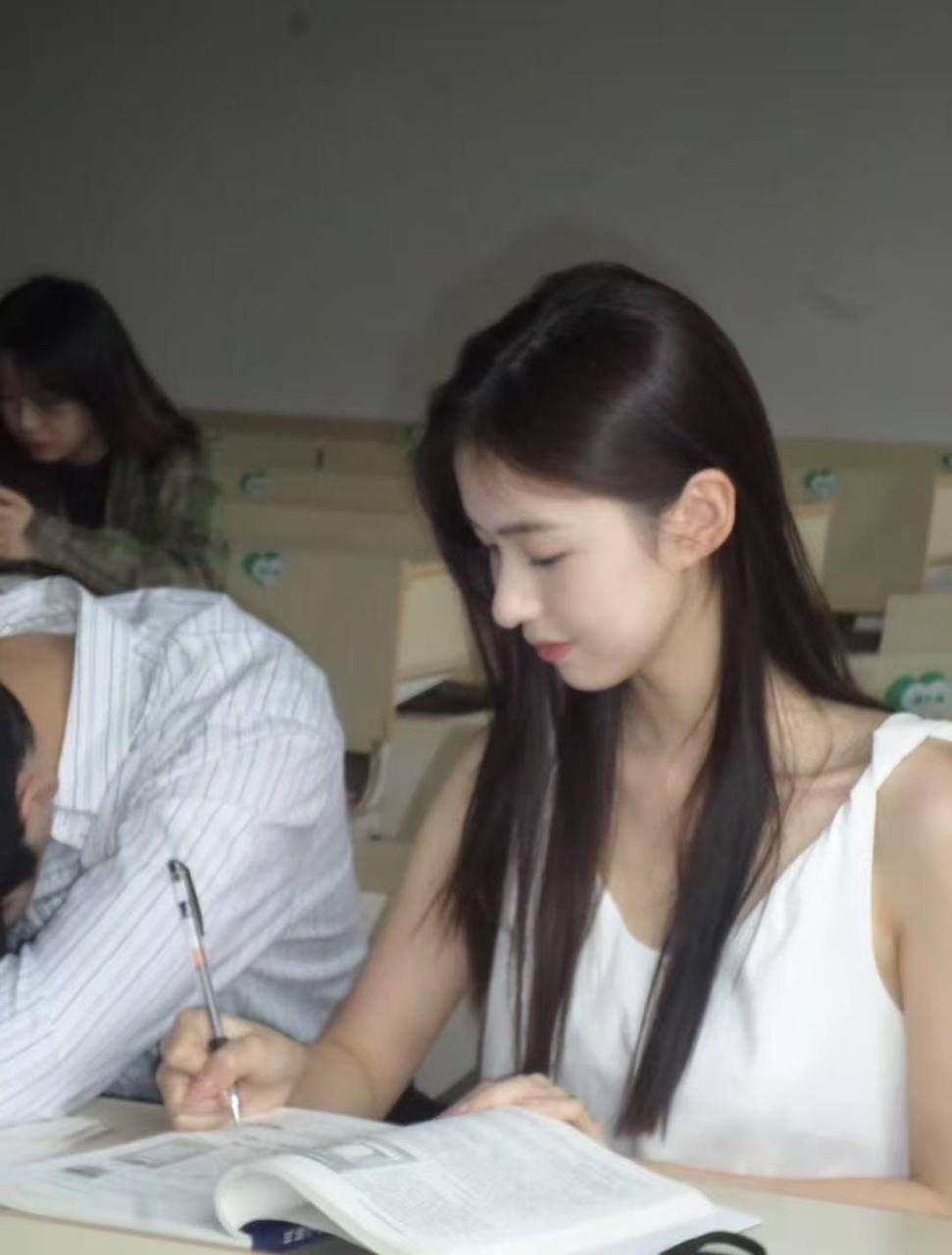 清新气质颜值Soren