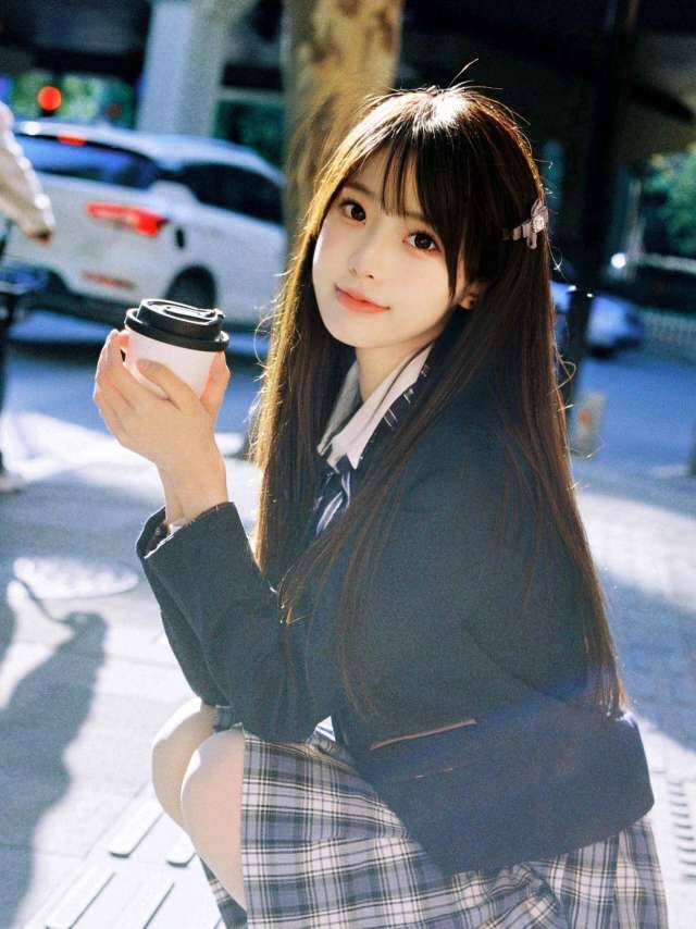 颜值网红学妹依依