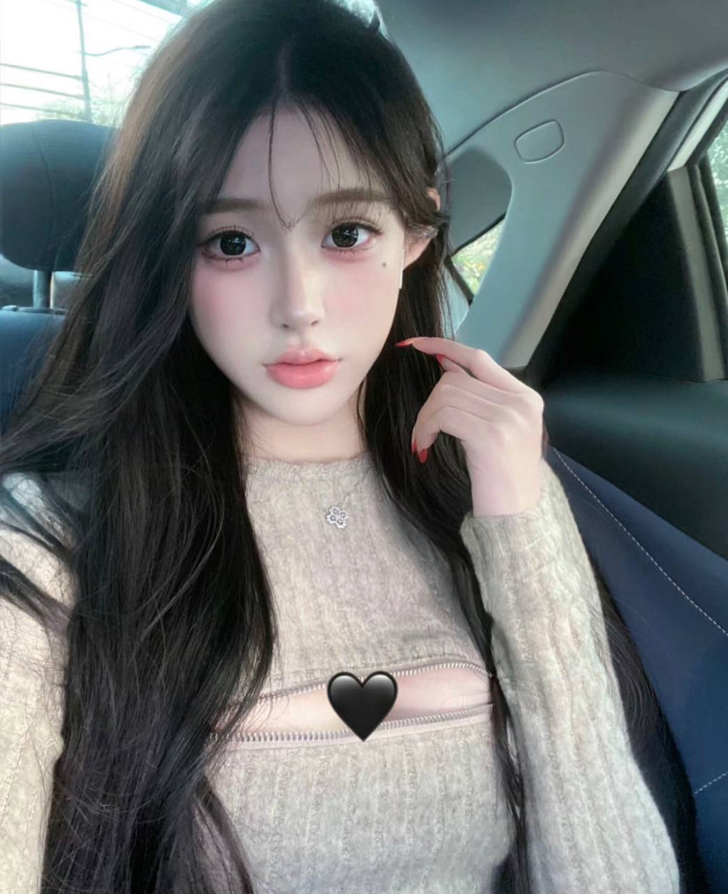 洋气耐看留学生Elvin