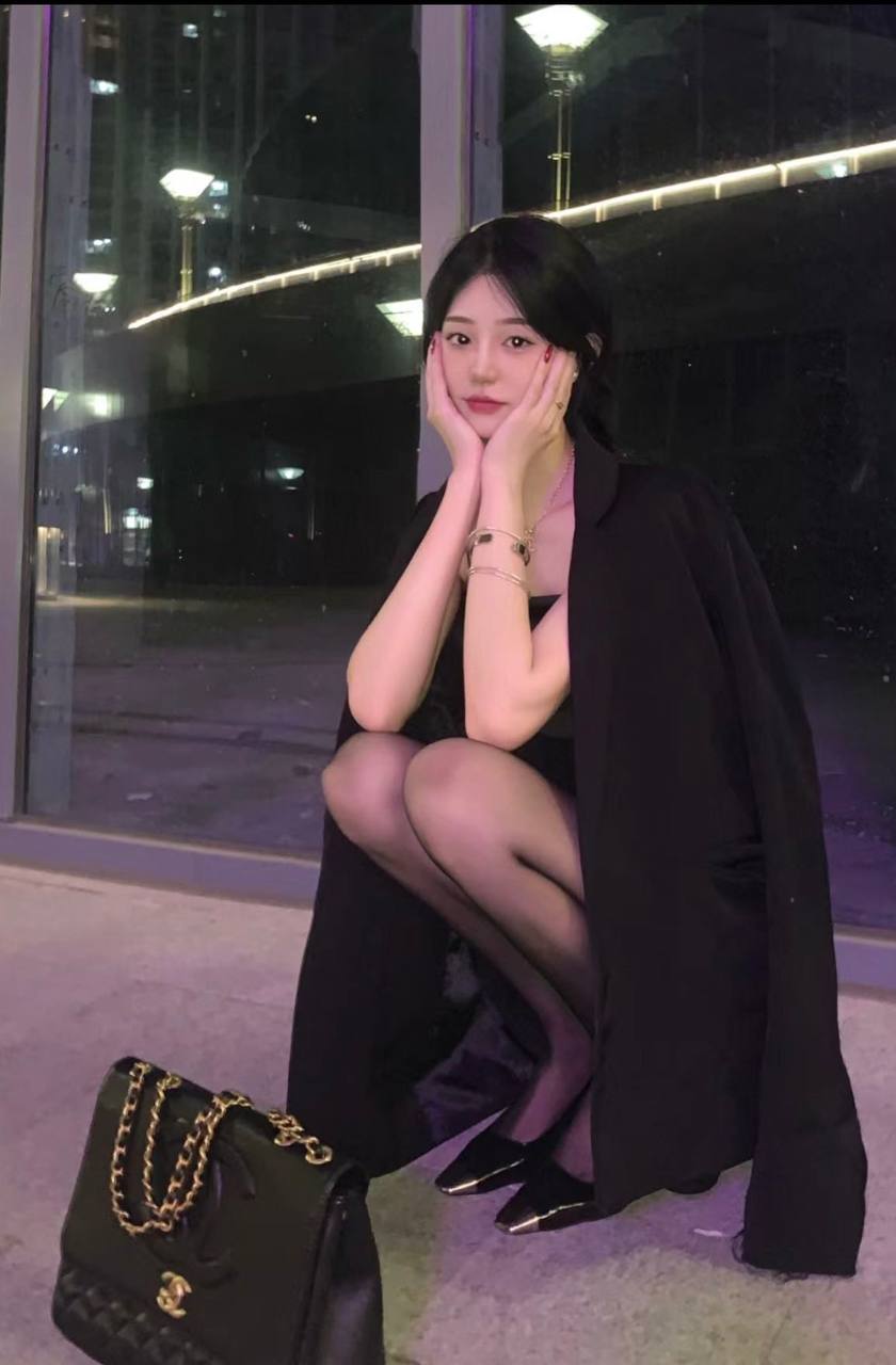 T台走秀模特米恩