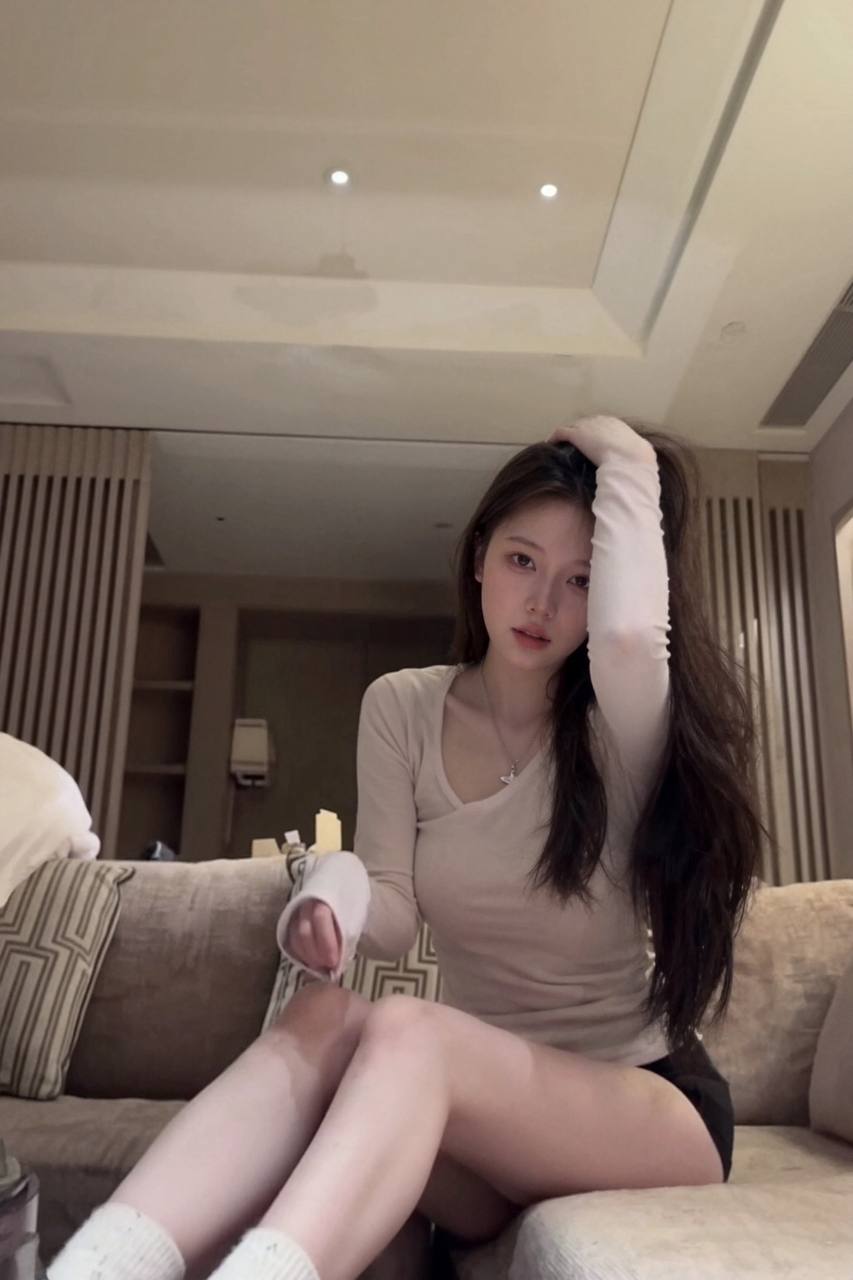 邻家妹妹感Elara