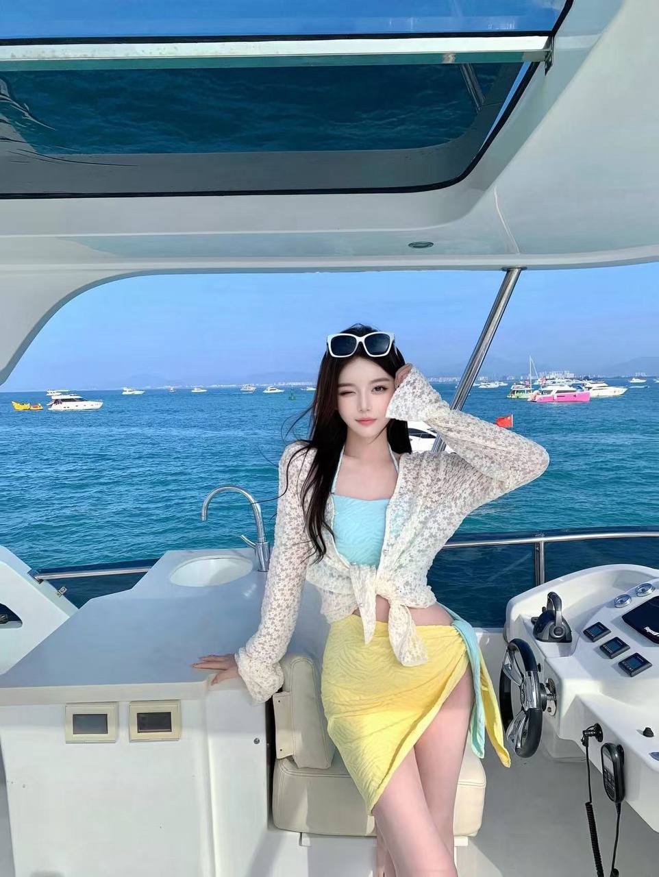清甜气质小姐姐Nela