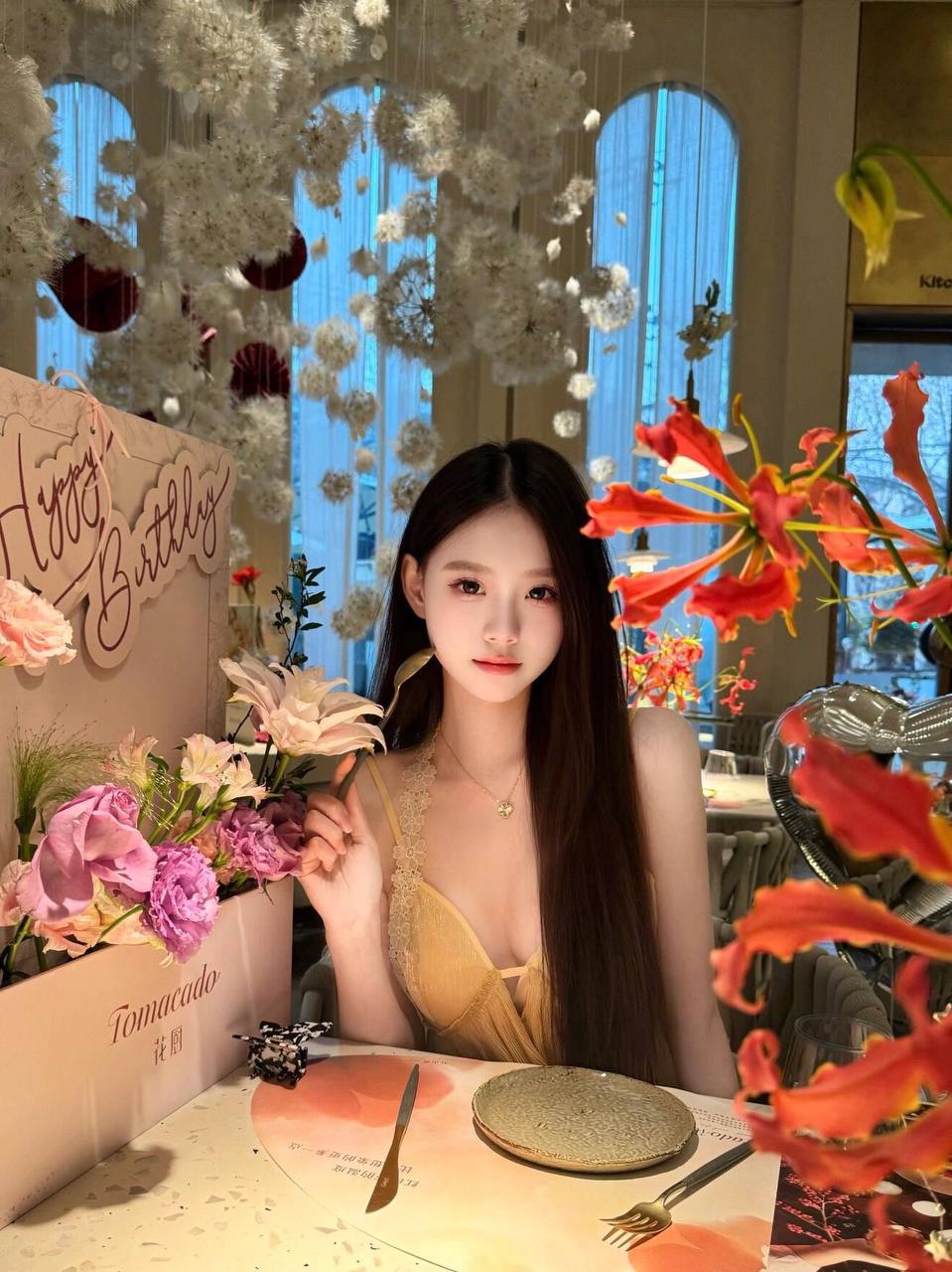 爱撒娇小女友Megan
