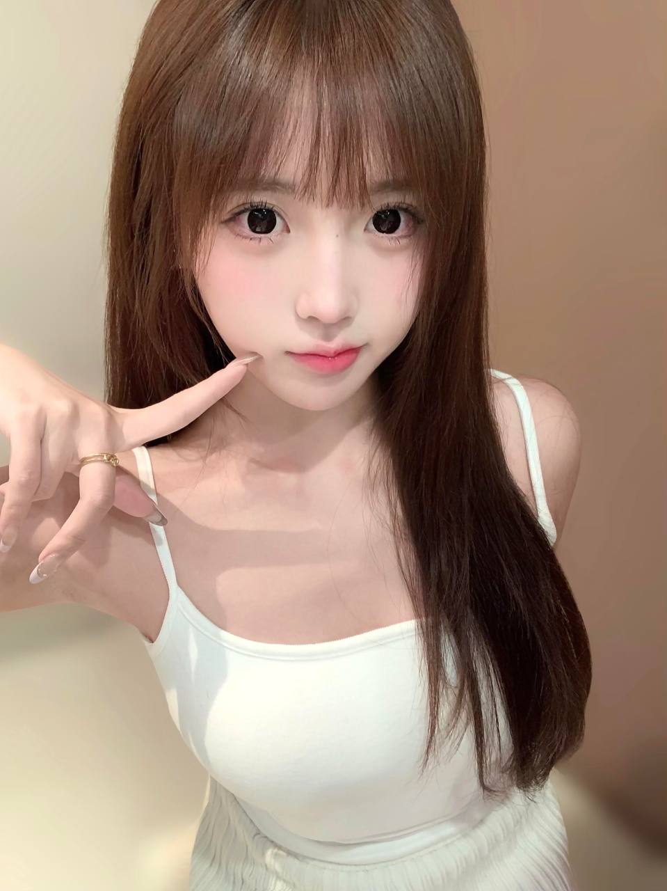 幼态甜美韵欣