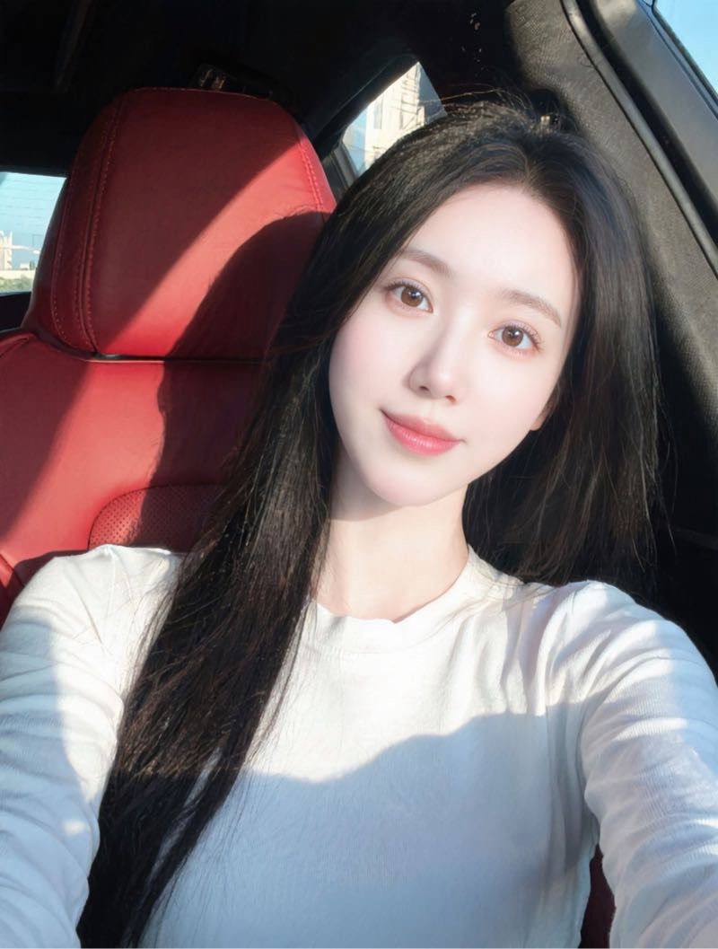 干净自然小美女温芮