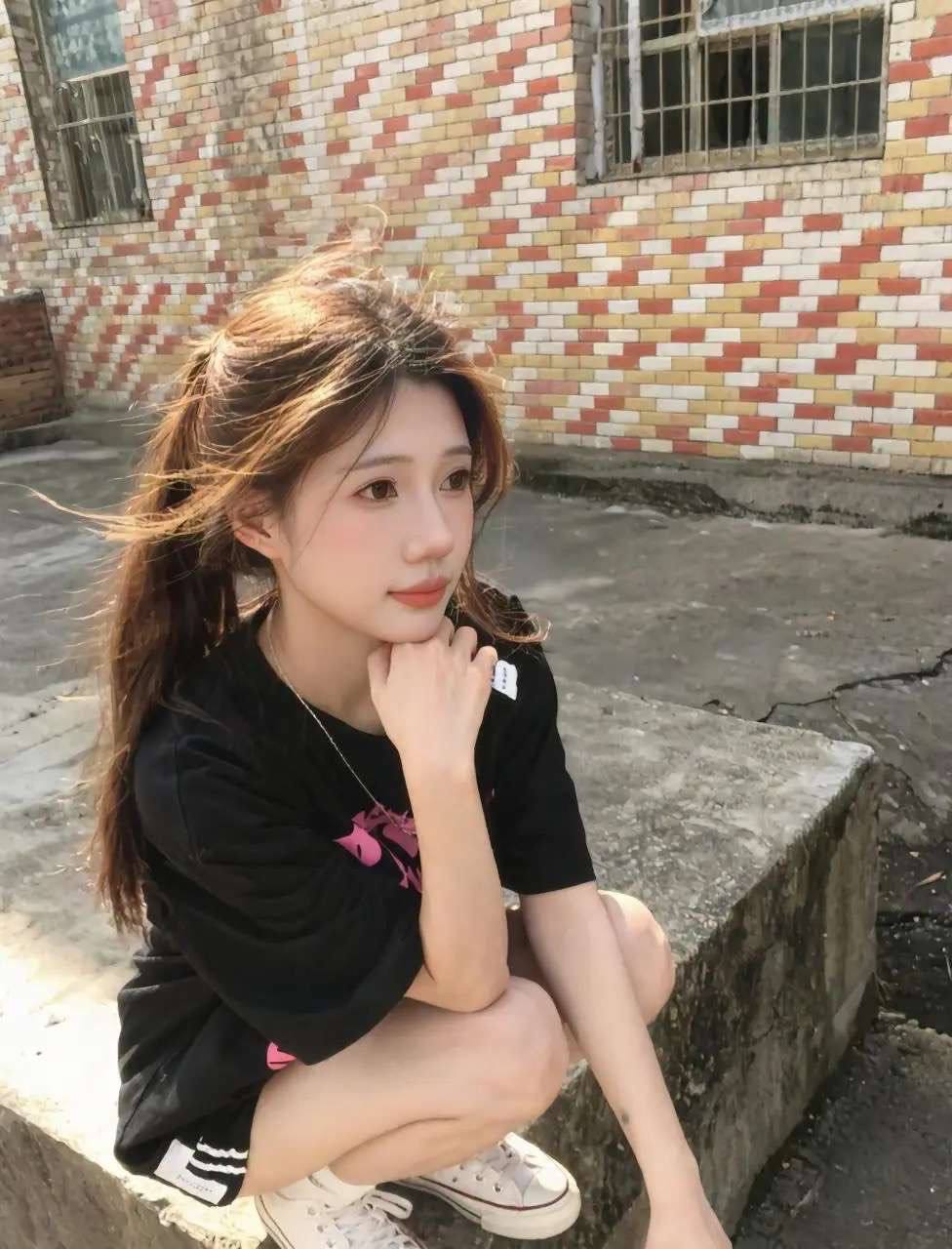 初恋女友感百玲