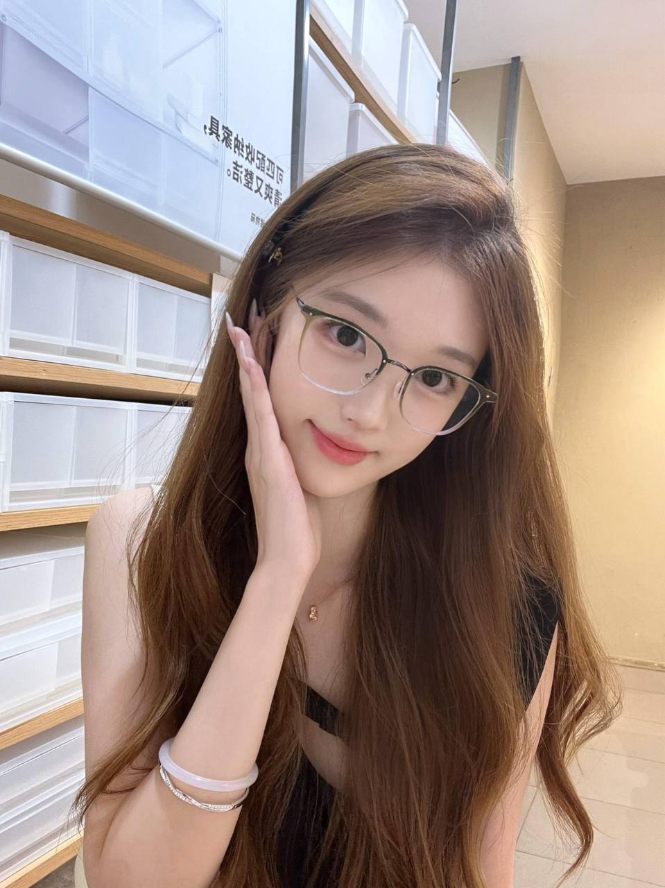 冷白皮大学校花乃柔