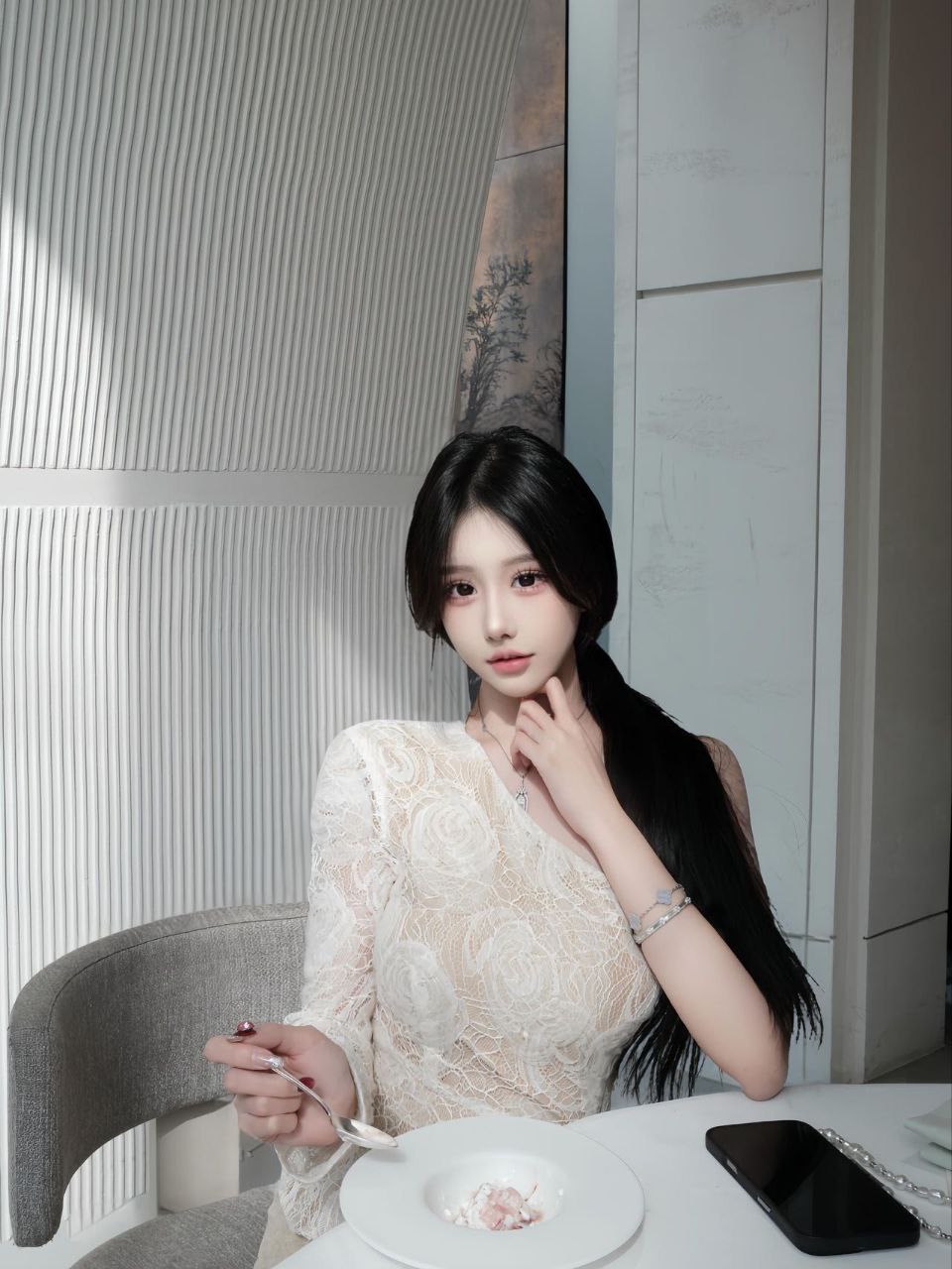 高级感清冷气质Vanessa