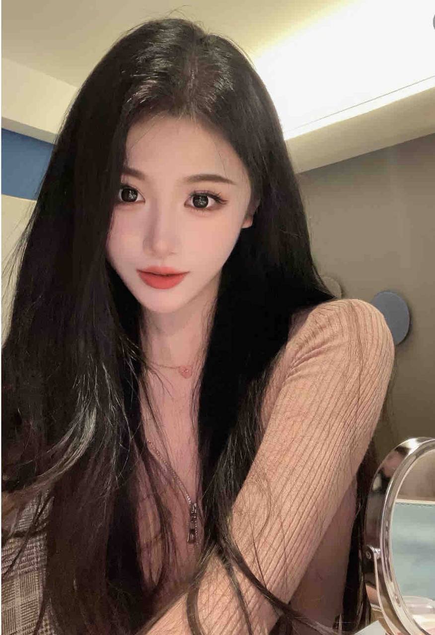 年轻夜店妹妹Maya