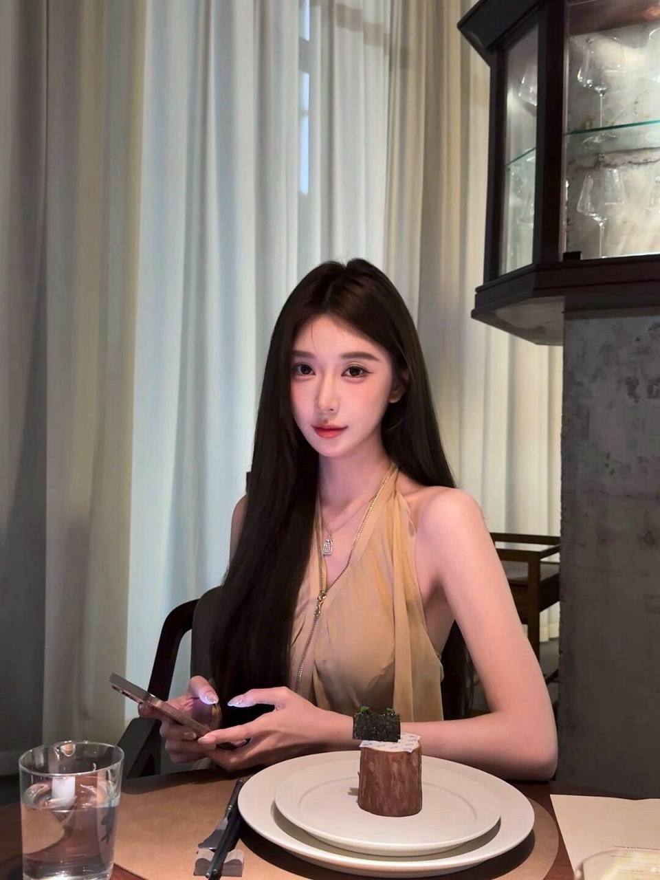 宝藏网红博主Stella