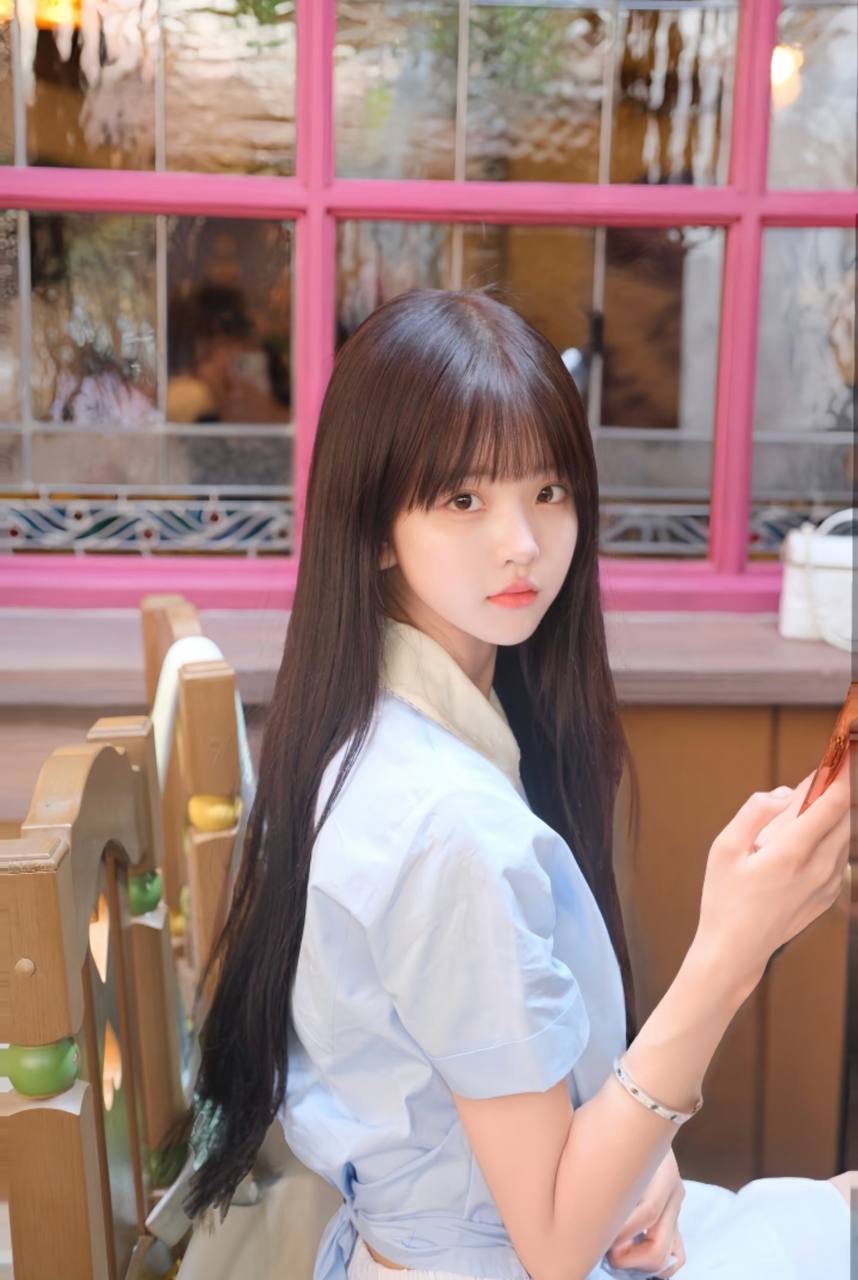 清甜温柔在校生Valerie