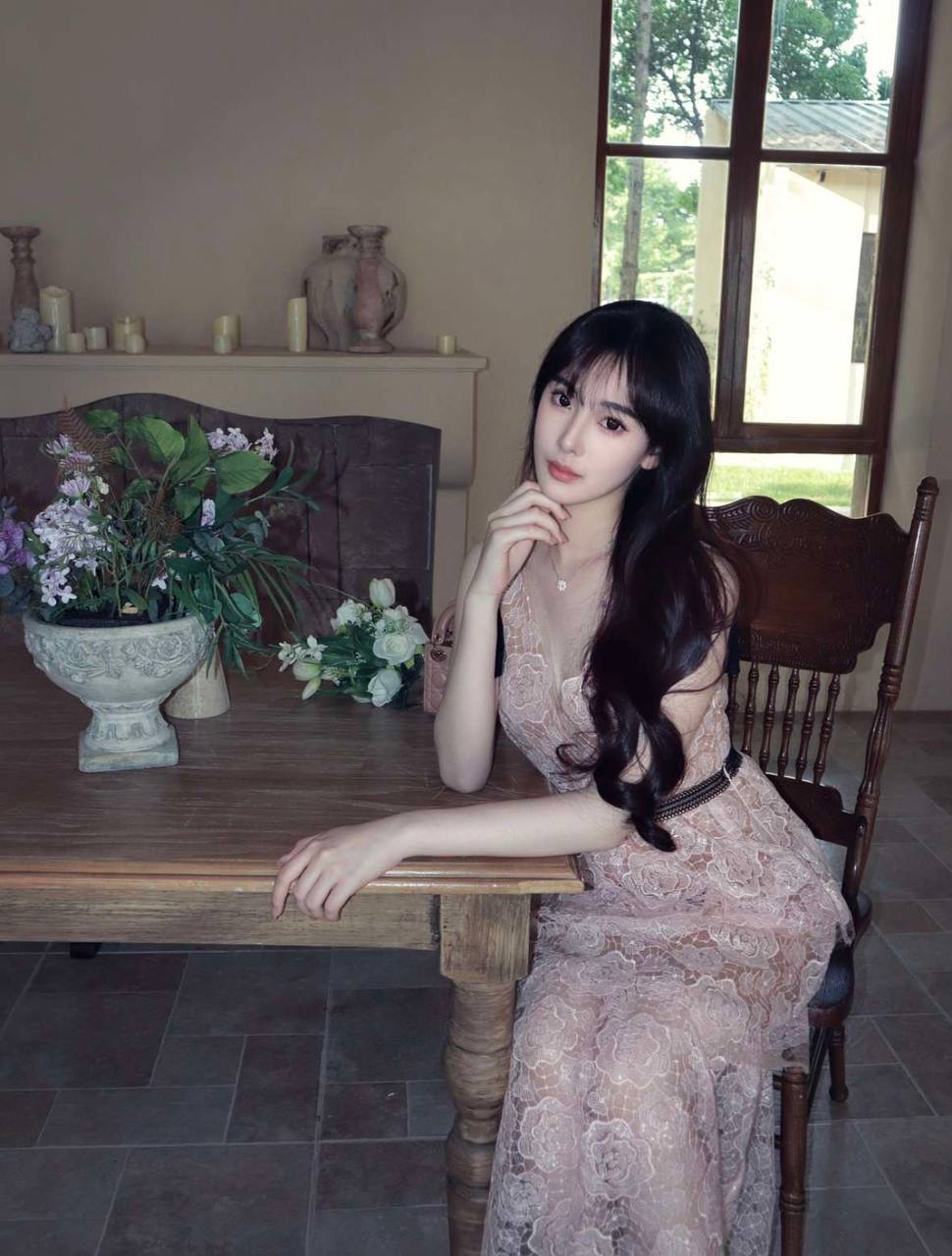 高挑修长美腿琦妍