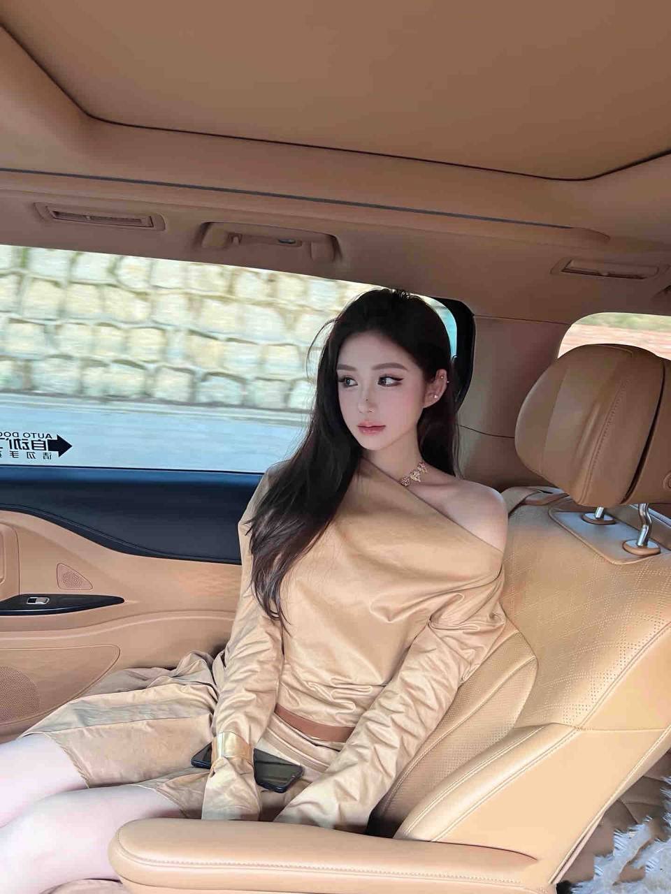 极致反差女婉婷