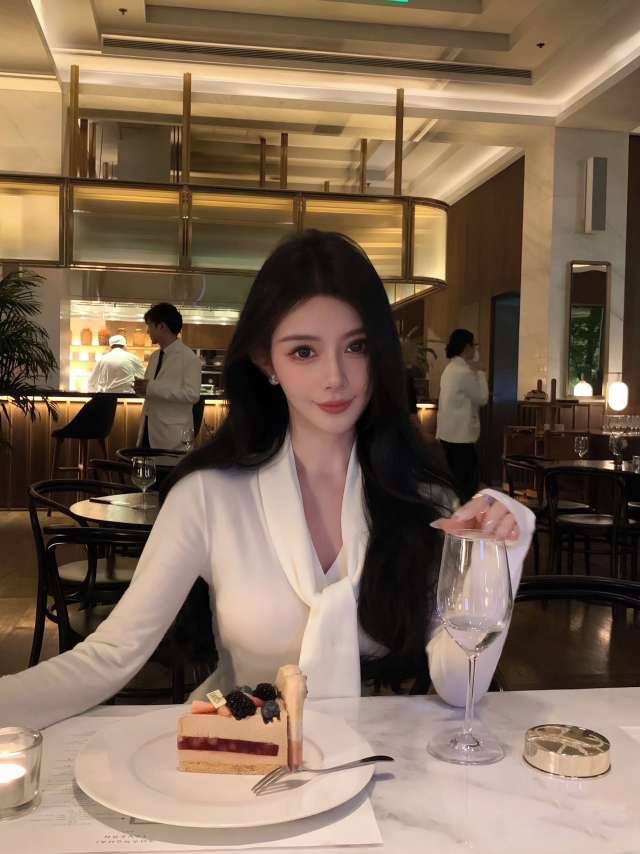 顶级魅力御姐Amber
