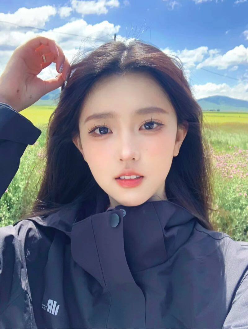 甜美嗲感妹妹Valerie