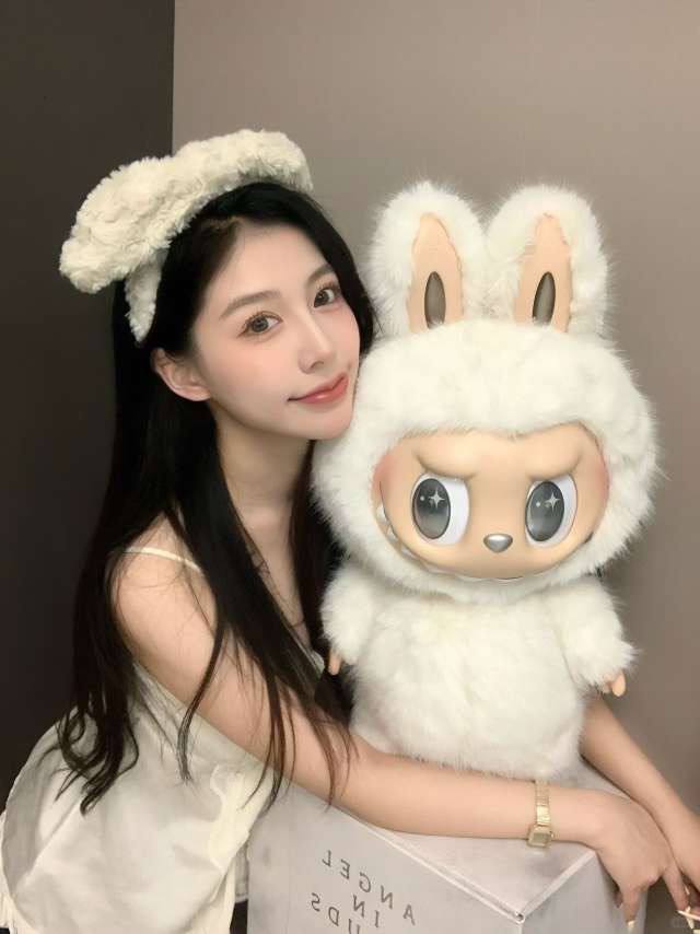 气质高级Saskia