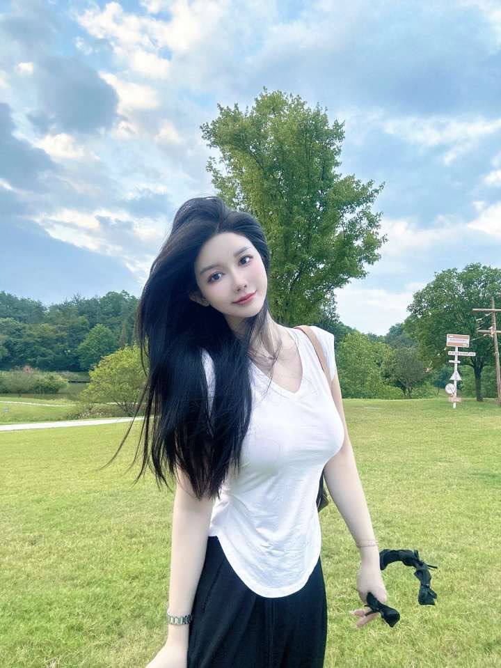 温婉清纯甜妹Meryl