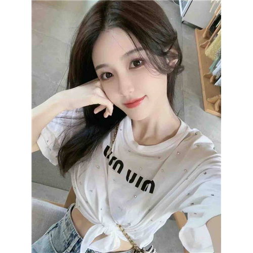 迷人的小甜心莹然