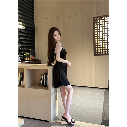 火辣小宝贝雅静
