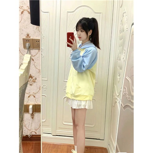 服装试衣模特Ivelle
