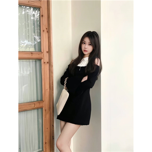 传媒学院简简