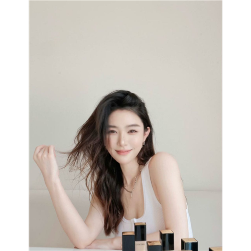 品牌广告模特晨怡