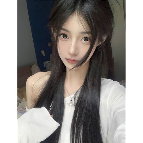 自然耐看脸Firos