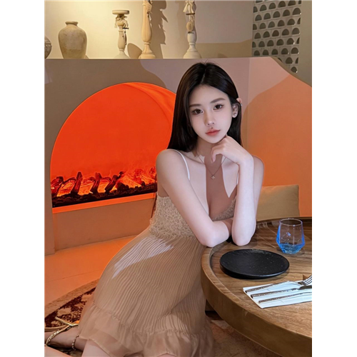 亲密小女友Naomi