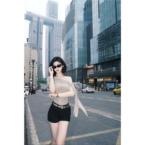 短发甜酷辣妹时涵