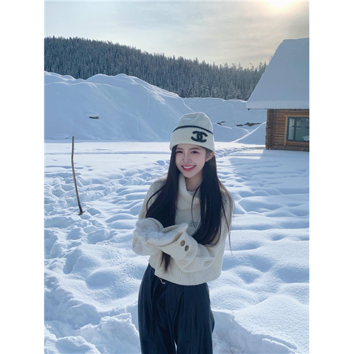 爱撒娇女友颂伊